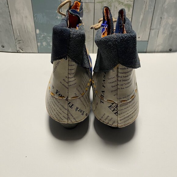 Unique Newspaper Print & Blue PU Leather Ankle Boots Size 9 - Picture 8 of 11